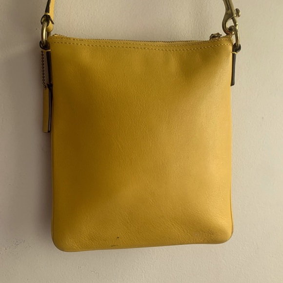 Coach Legacy Swing Bag - Picture 3 of 8